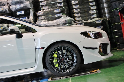 WRX STI VAB に 9.5J BBS RI-A のセットはアレコレして・・・ | 鈴鹿店